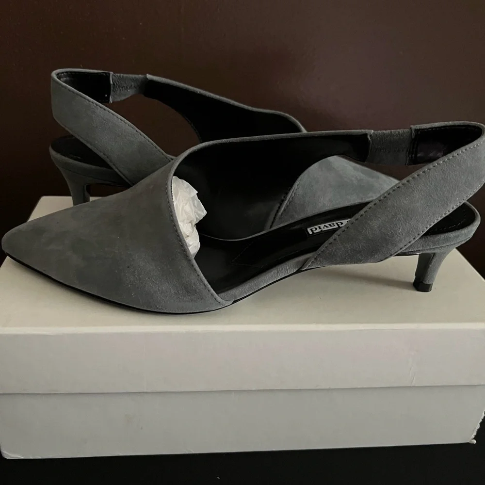 Charles David Women's Picasso Pump Sz 9 M